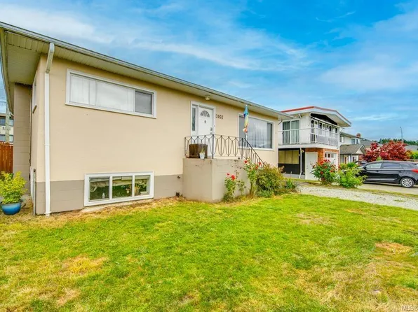 3827 14th Ave, Pt Alberni, BC V9Y 5C1