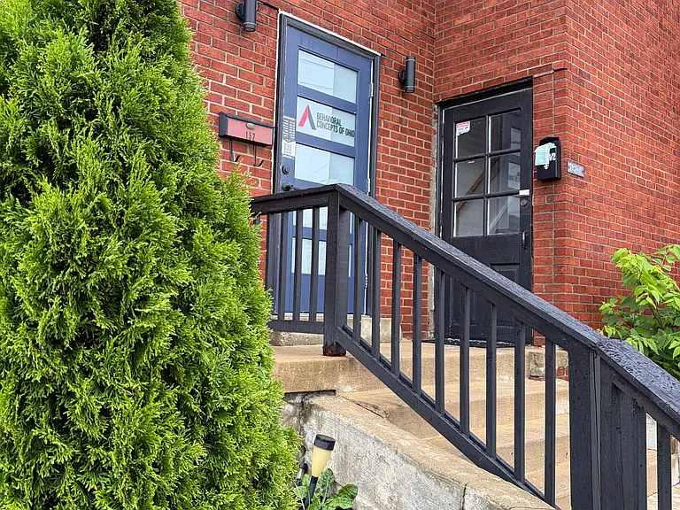 150 1/2 Oak St #1 — Photo 7