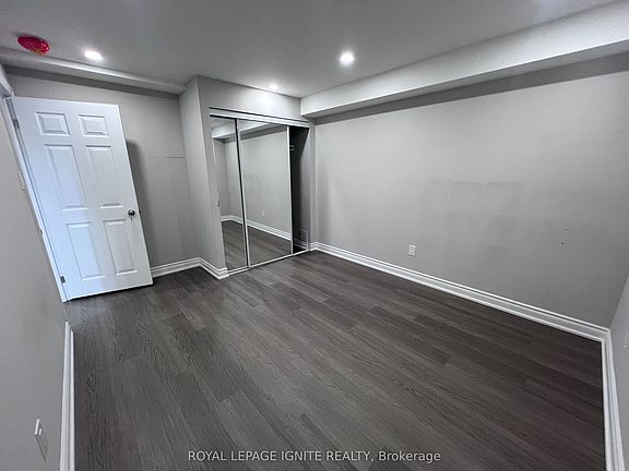 2nd image of 2449 Hibiscus Dr #Basement