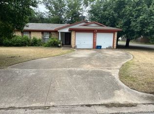 1600 Briar Run, Benbrook, TX 76126