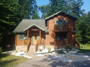 885 Black Ln, Mount Gretna, PA 17042