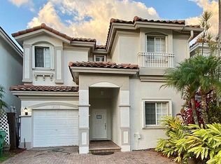 6933 NW 109th Ave, Doral, FL 33178