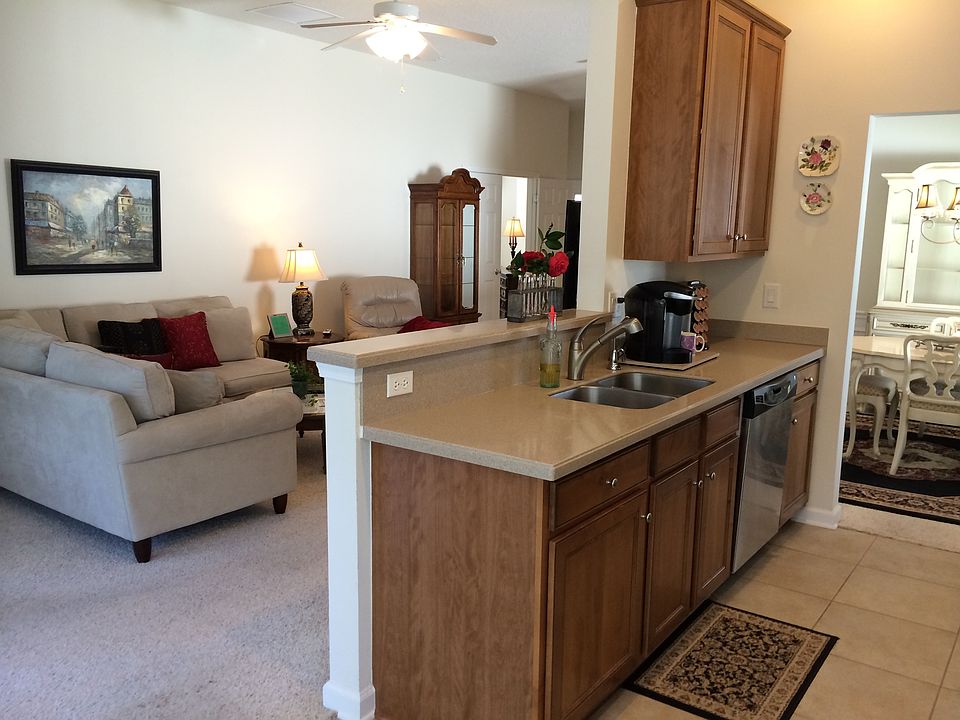 2nd image of 9043 Tropical Bend Cir