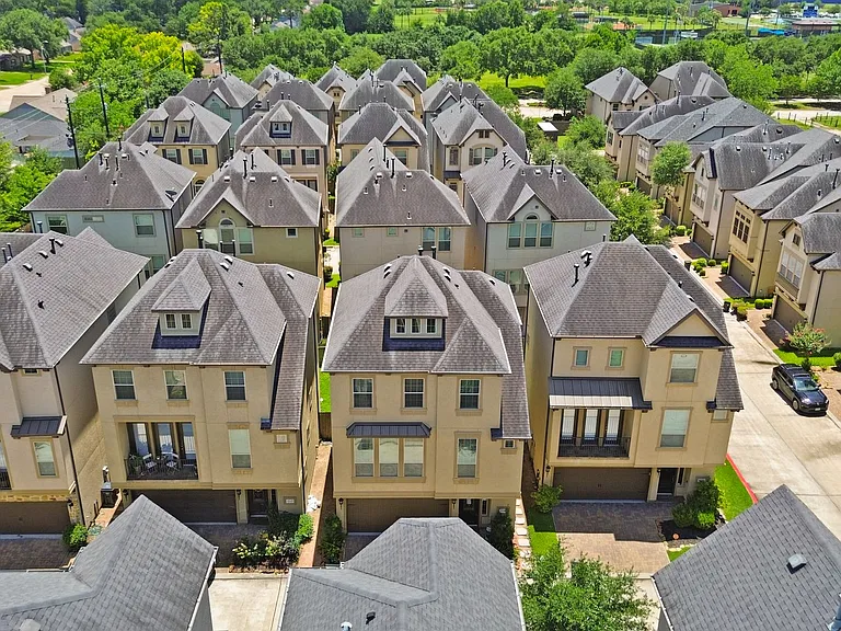 10607 Enclave Shadows Ct — Photo 6