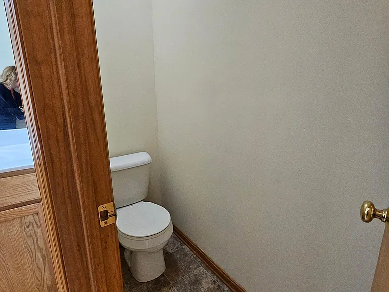 4466 Edgarton Dr — Photo 9