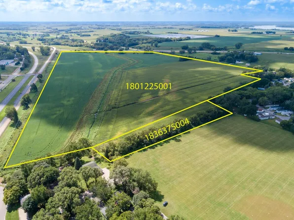 21 Bagley Ave, Faribault, MN 55021