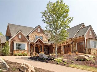 608 Walnut Valley Pkwy, Arden, NC 28704