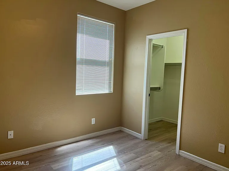 6734 W Blackstone Ln — Photo 29