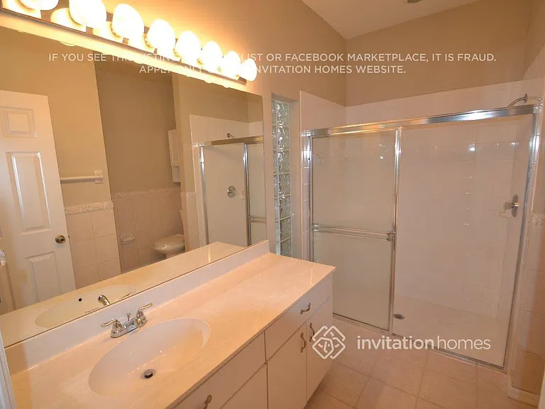 4455 Sunset Cay Cir — Photo 13