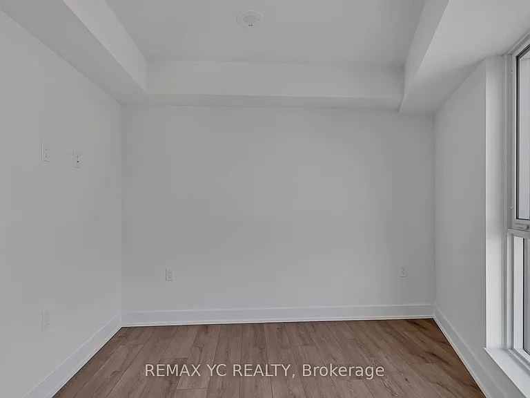 585 Bloor St E #3217 — Photo 8