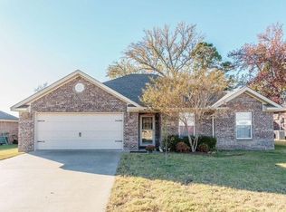 1675 Julie Ln, Alma, AR 72921