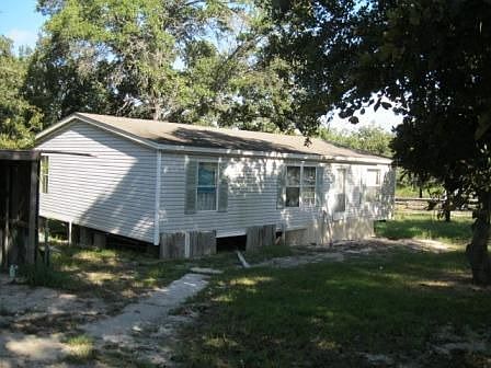 2nd image of 22590 S State Hwy 123