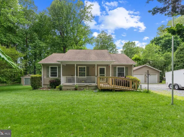 165 Connecticut Ave, Earleville, MD 21919