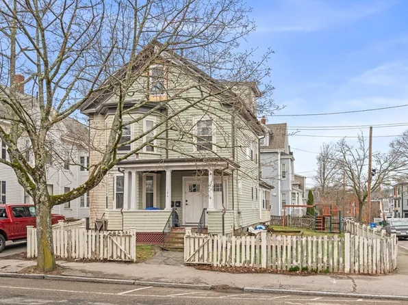 177-179 Adams St, Waltham, MA 02453