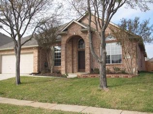 7417 Summit Meadow Ln, Sachse, TX 75048