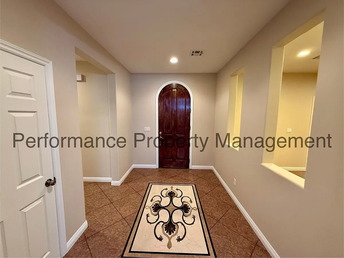 Building Photo - 5204 Gossimer Dr