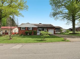 114 Cherry Ln, Aliquippa, PA