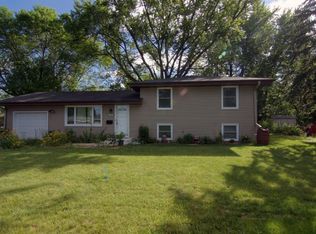 1524 Selby Ave, Saint Paul Park, MN 55071