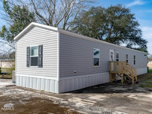 113 N Deshotel Ave, Kaplan, LA 70548