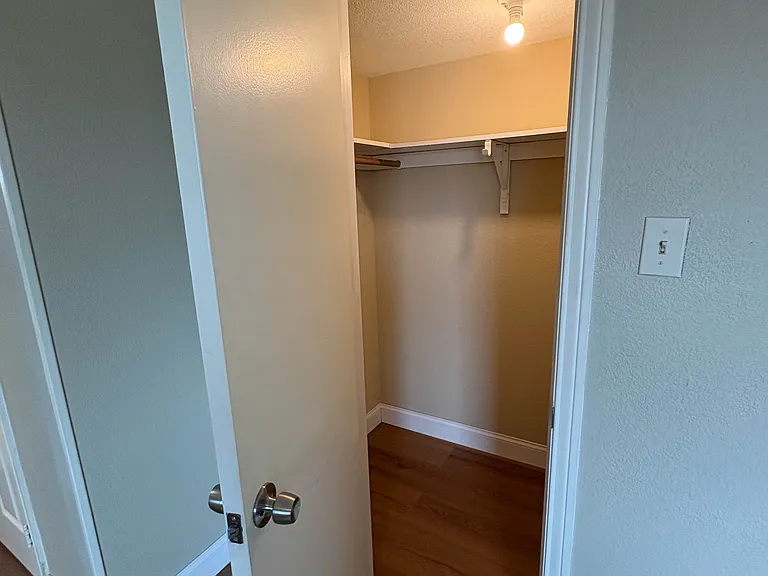 7929 Meadow Park Dr #202 — Photo 15
