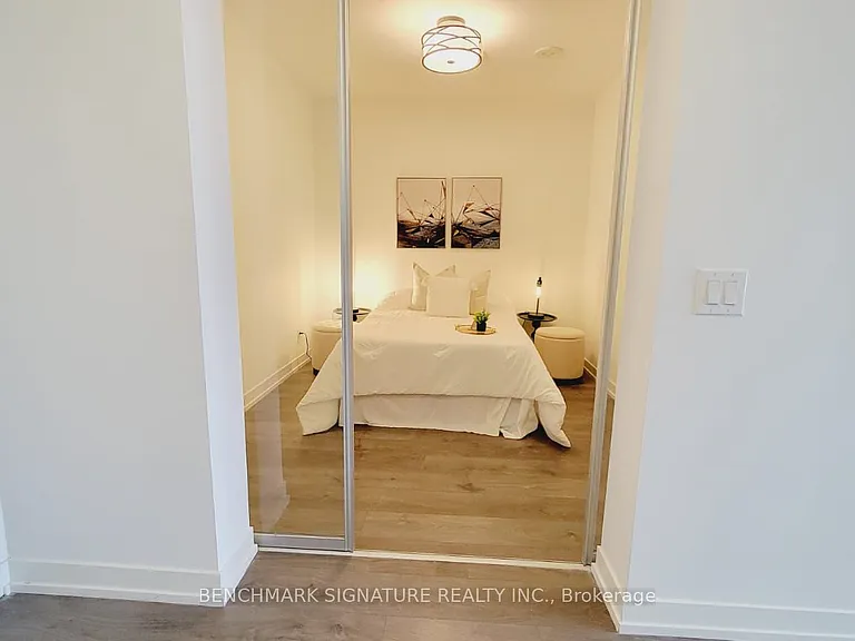 270 Dufferin St #18 — Photo 13