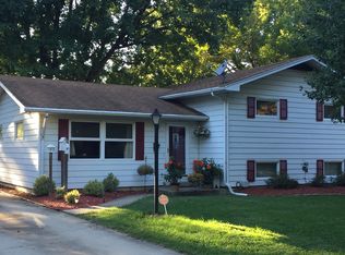 521 S Rosehill Ave, Springfield, IL 62704