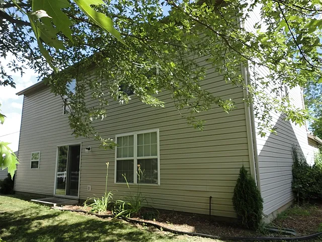 6282 Briargate Dr — Photo 15