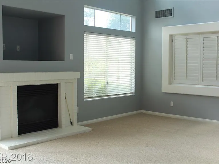 2438 Antler Point Dr — Photo 7