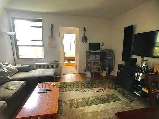 Rented by City Heights Realty | media 27