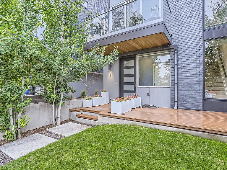 1608 Irving St #4 — Photo 26