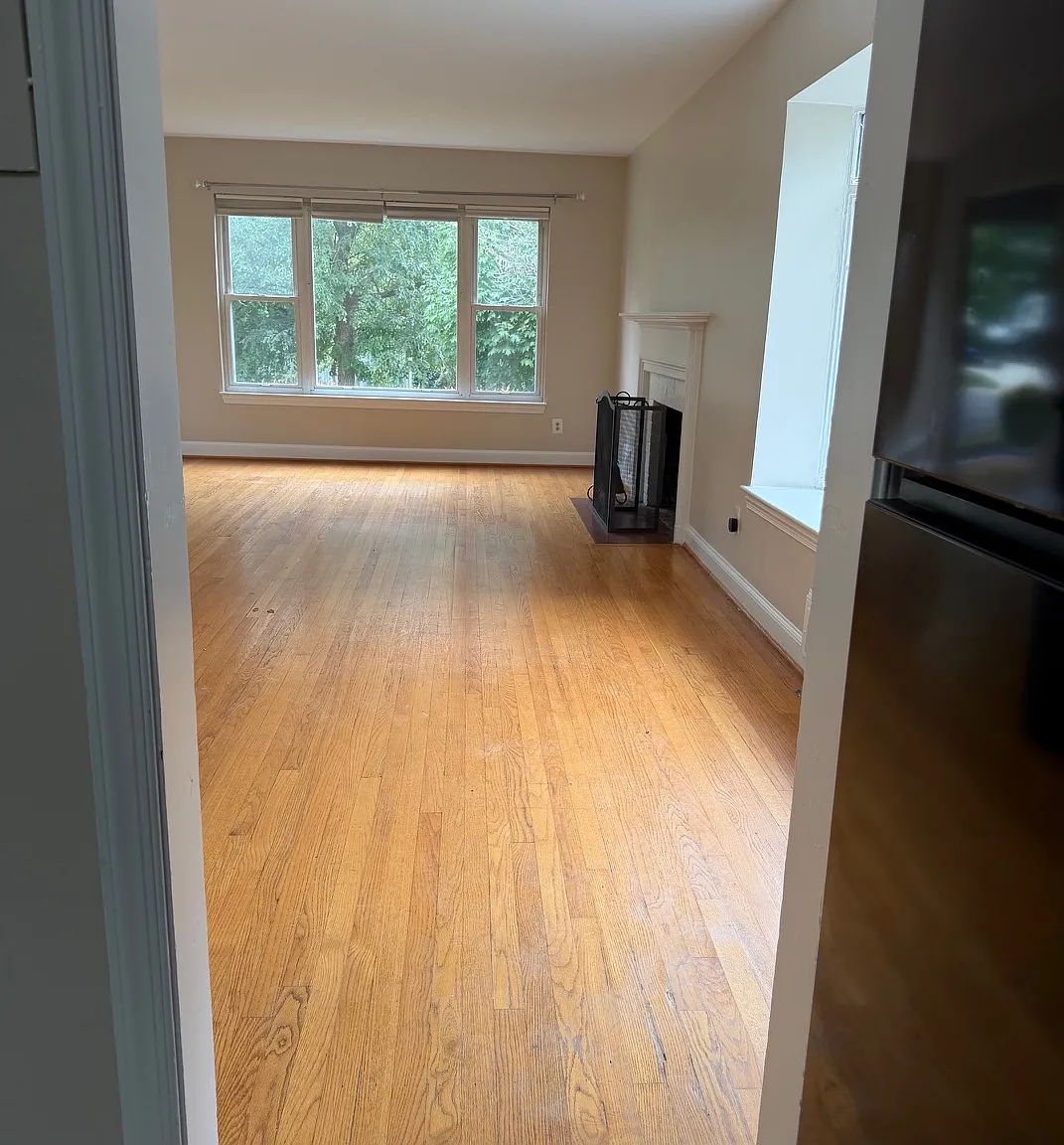 3 bed, $3,500 — Photo 2
