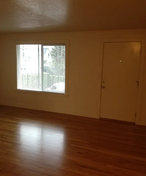 2801 N Ainsworth St #5 — Photo 13
