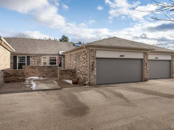 50130 Decook Ct, Macomb, MI 48044
