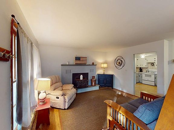 5th image of 130 Sunnylands Rd