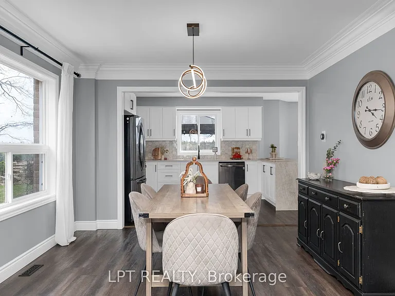 47 Northview Cres — Photo 13