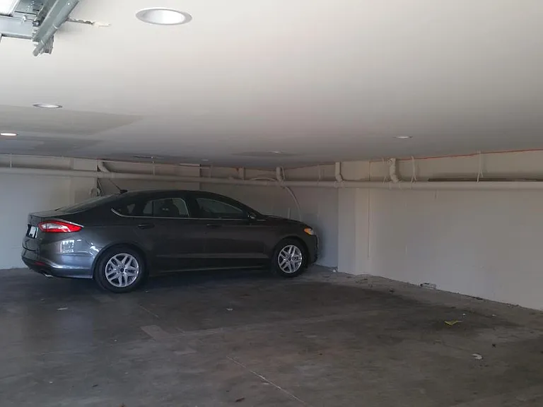 610 Melrose Ave E #A — Photo 20