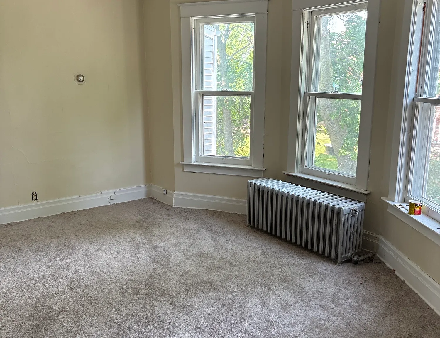 2 bed, 1200 sqft, $1,300 — Photo 4