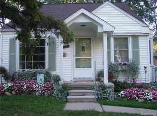 1896 Cole Ave, Birmingham, MI 48009