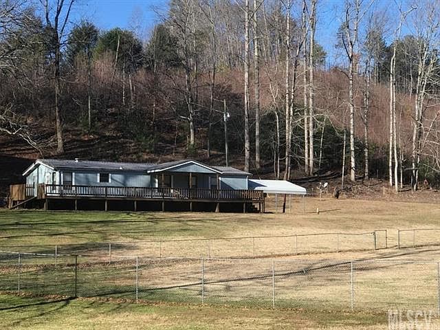 1st image of 3411 Deerhaven Ln