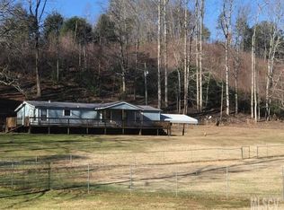 3411 Deerhaven Ln, Lenoir, NC 28645