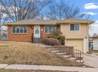 1107 Cumberland St, Saint Paul, MN 55117