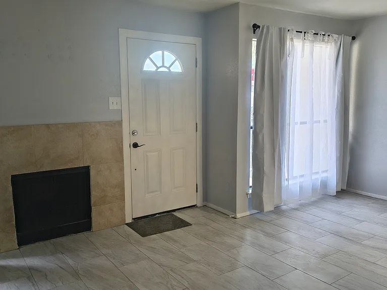 6633 W Airport Blvd — Photo 5