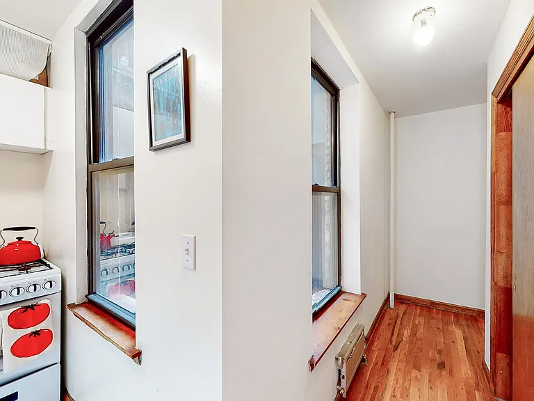 200 W 85th St #3F — Photo 7