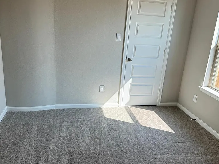 9707 Keeper Dr — Photo 3