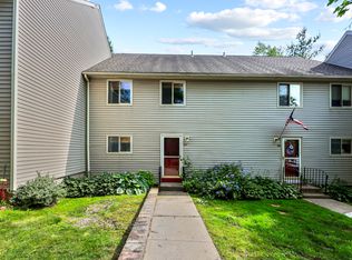 22 Mohawk Ct #22, Cromwell, CT 06416