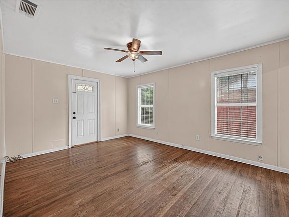 4th image of 2045 Shea Rd