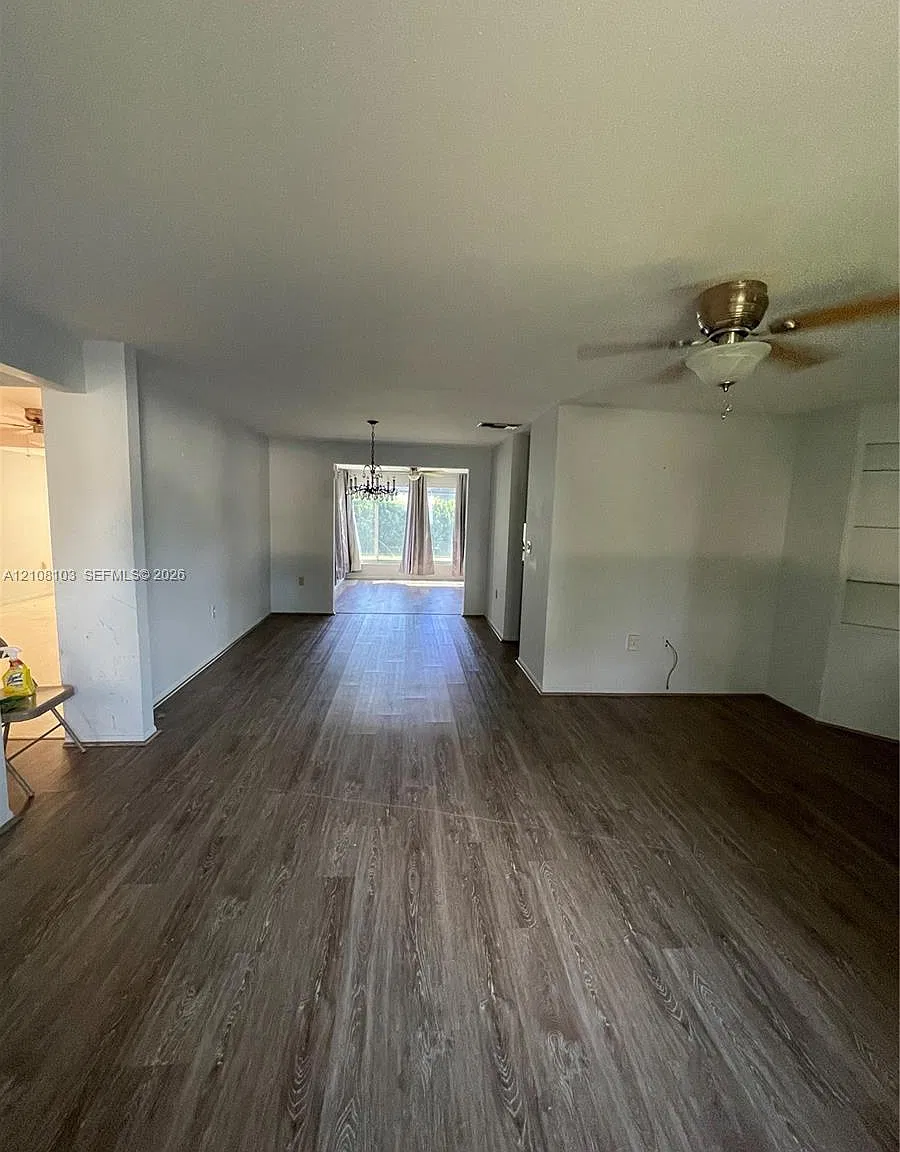 Country Club Heights First — Photo 4