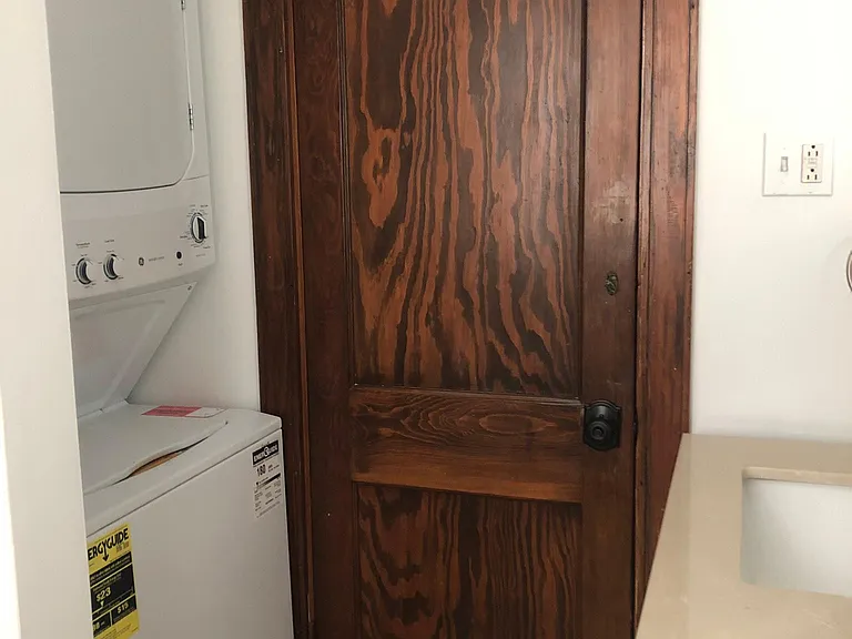 2028 W Cortez St #2 — Photo 6