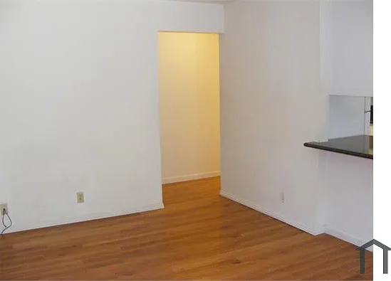 185 Union Ave — Photo 8