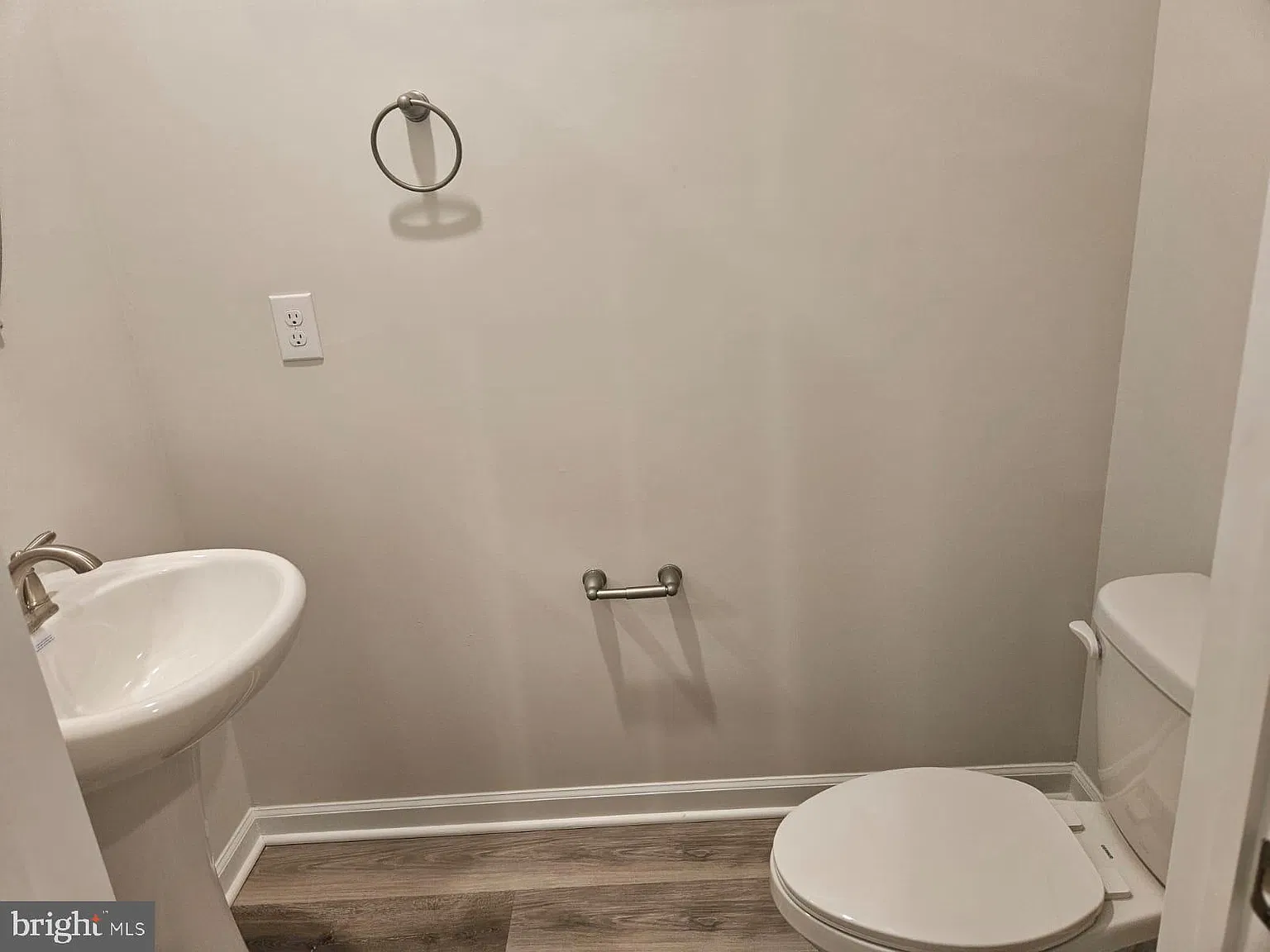 3 bed, 2.5 bath, 1486 sqft, $3,000 — Photo 4